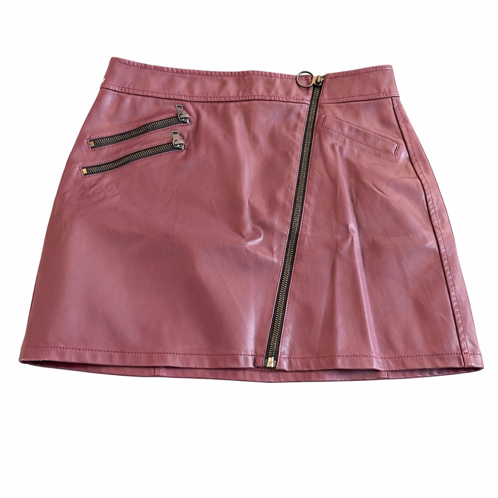 Express Maroon Wine Faux Leather Mini Skirt Size 8 Moto Zip Detail